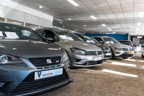 Autobedrijf J. van Toorn B.V.